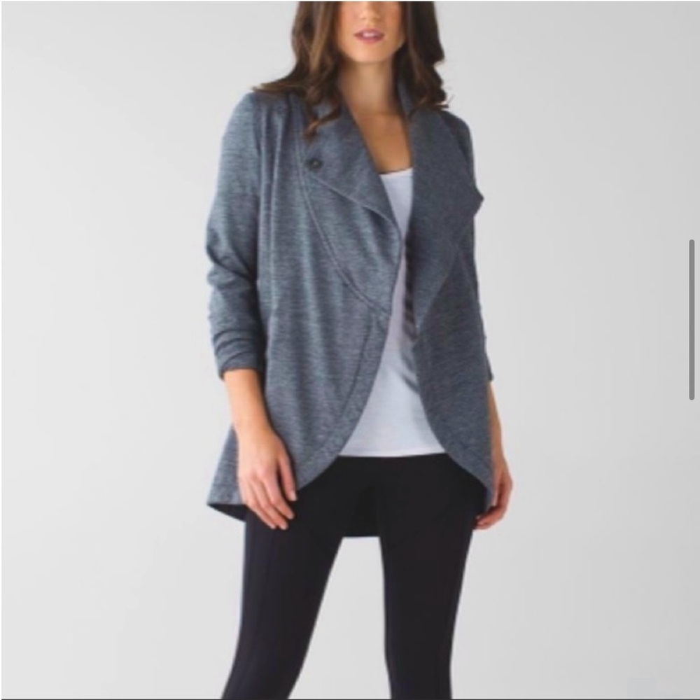 Lululemon That’s a Wrap Jacket in Heathered Snow Size 4